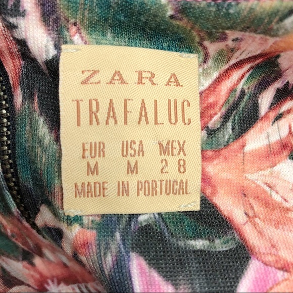 Zara floral long sleeve mini. - Picture 4 of 4